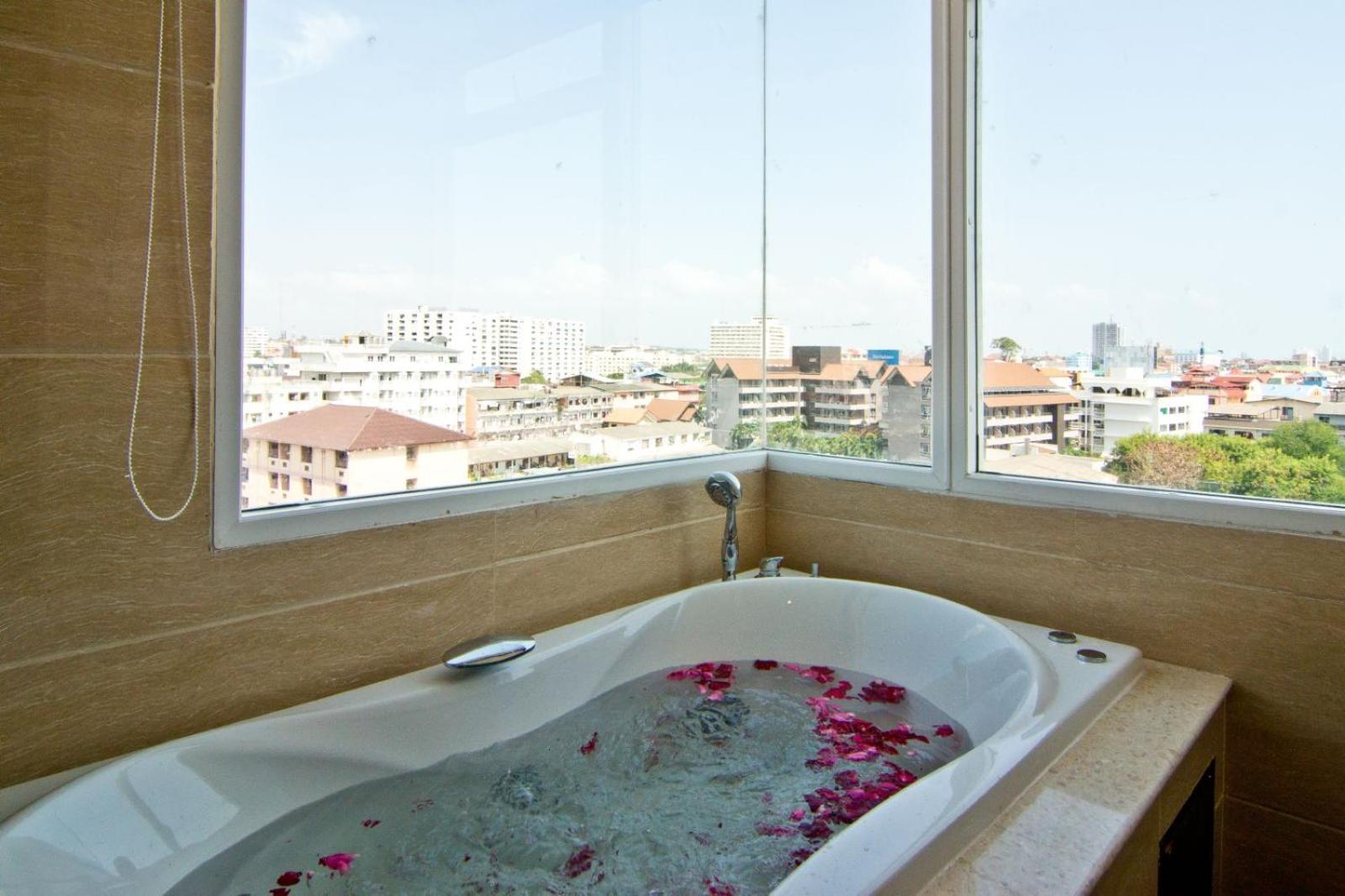 Lk Royal Wing Otel Pattaya Dış mekan fotoğraf